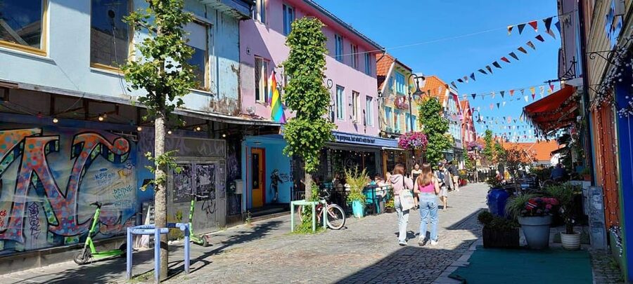 Stavanger: City Highlights Bus and Walking Tour - Is $98 a fair price?