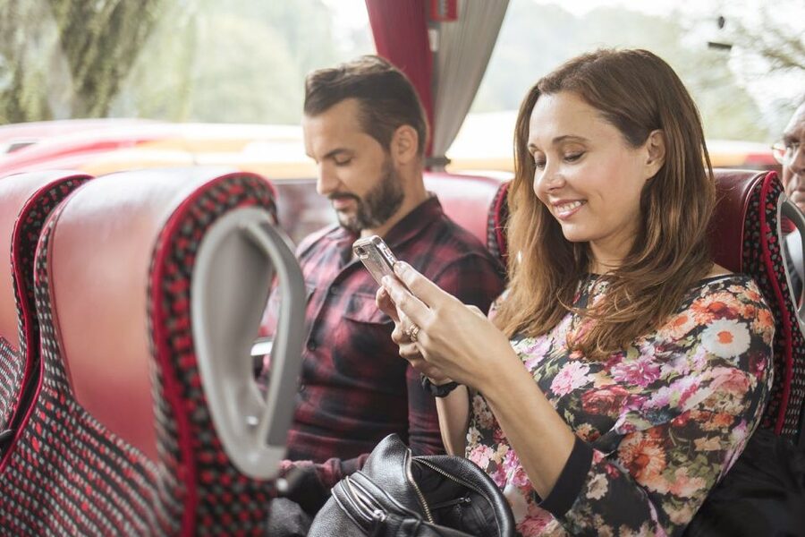 Stonehenge & Bath: Full-Day Coach Tour from London - Stonehenge: 105 minutes with the stones