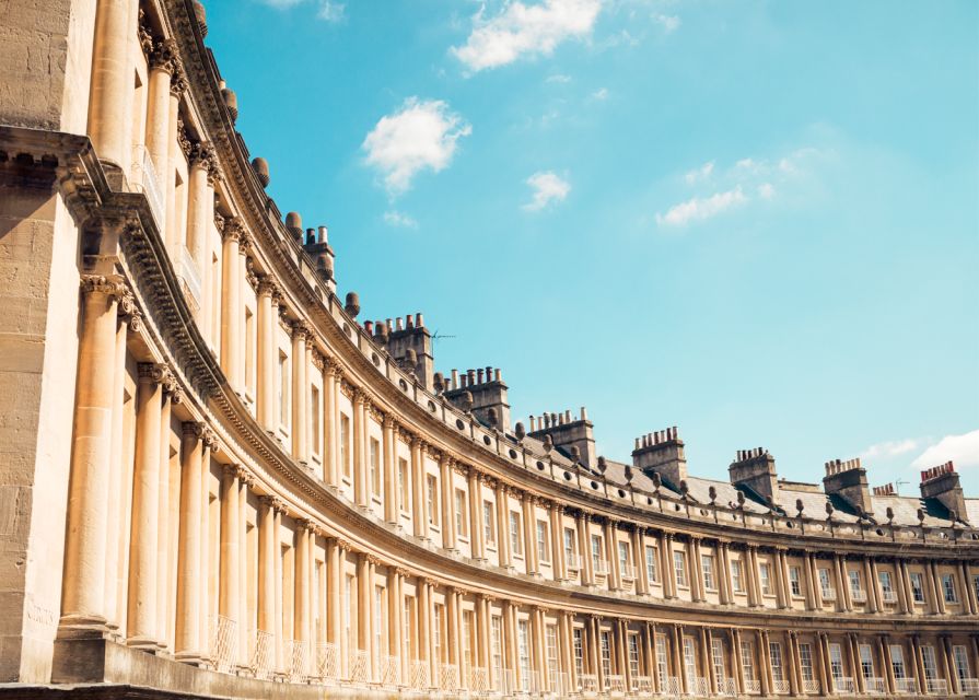 Stonehenge & Bath: Full-Day Coach Tour from London - The road to Bath and the change of mood