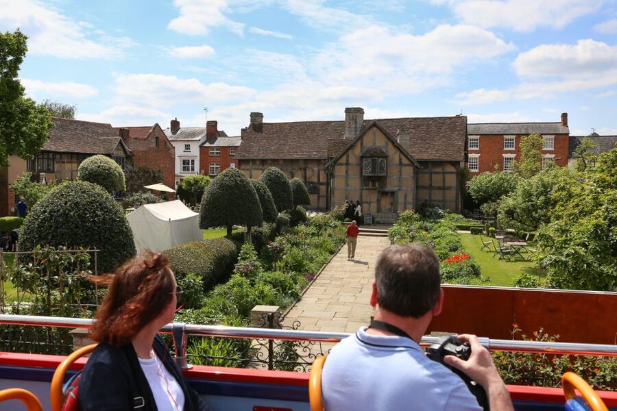 Stratford-upon-Avon:City Sightseeing Hop-On Hop-Off Bus Tour - How to plan a 24-hour or 48-hour visit