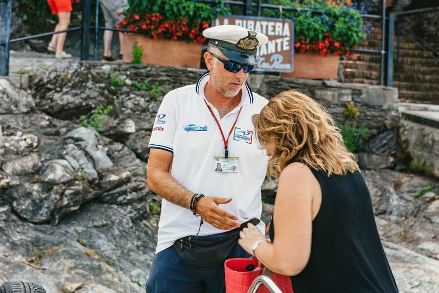 Stresa: 3 Borromean Islands Hop-On Hop-Off Boat Tour - Isola dei Pescatori: the best place for lunch