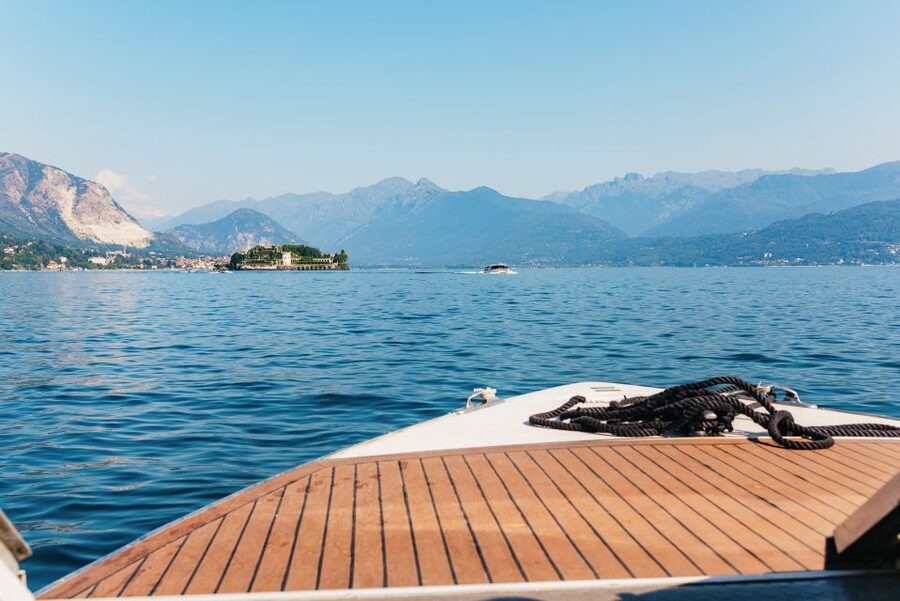 Stresa: 3 Borromean Islands Hop-On Hop-Off Boat Tour - Isola Bella: the essential stop