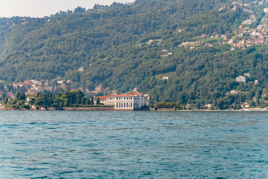 Stresa: 3 Borromean Islands Hop-On Hop-Off Boat Tour - Boat timing: the detail that can make or break your day