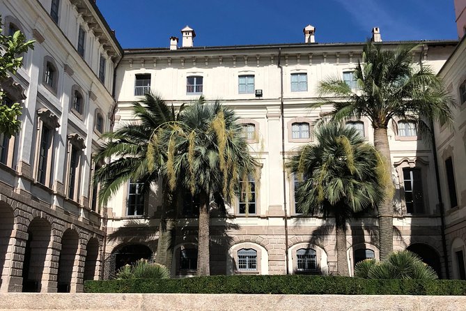 Stresa: Isola Madre & Isola Bella Hop-on Hop-off Boat tour - Isola Bella: palace rooms and theatrical gardens