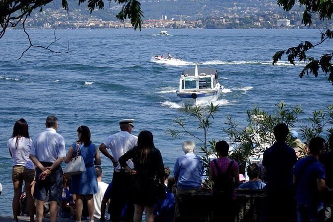 Stresa: Isola Pescatori and Isola Bella Hop-on Hop-off boat tour - Isola Bella and the Borromean palace