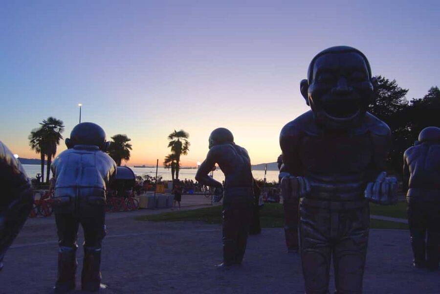 Sunset Bus Tour: Stanley Park & English Bay Photostops - The ride through Vancouver after Prospect Point