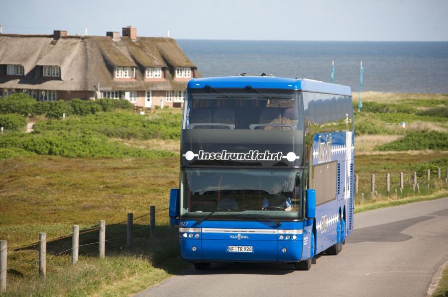 Sylt: Guided Island Tour by Bus with Sylt Highlights - Why a bus tour makes sense on Sylt