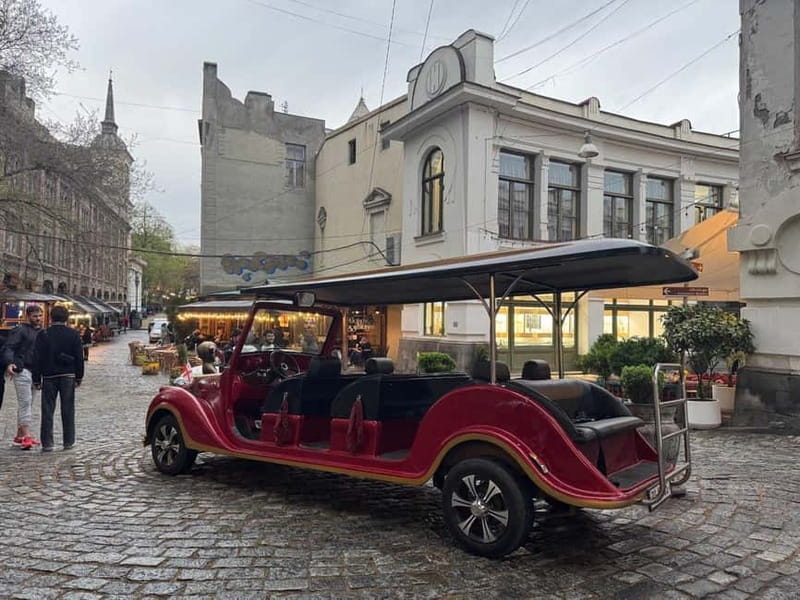 Tbilisi: 45-Minute City Tour by Retro Bus - Key points to know before you go