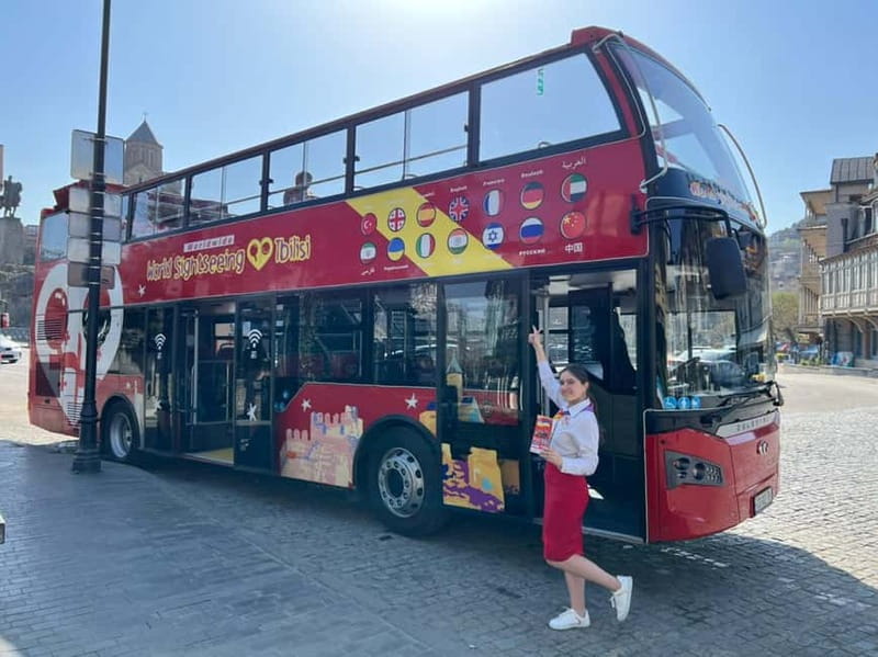 Tbilisi: Hop-On Hop-Off Discovery Bus Tour - The flea market and the pleasure of wandering