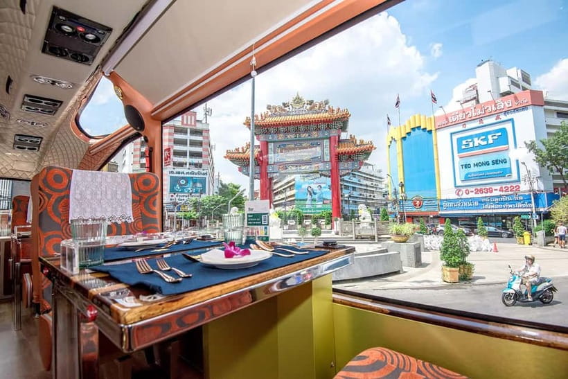 Thai Bus Food Tour Experience in Bangkok - Boarding Near Hua Lamphong
