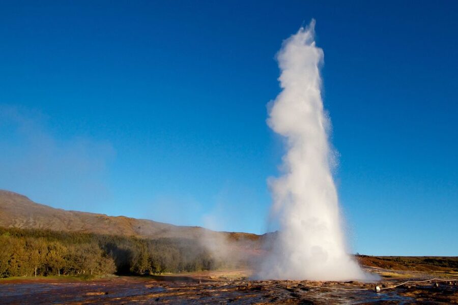 The Golden Circle & Hop On - Hop Off Combo Deal - The Guide Can Shape The Day