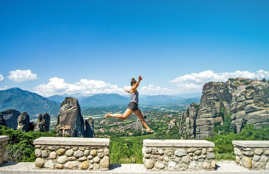 Thessaloniki: Full-Day Bus Trip to Meteora - Dress rules and stairs at Meteora