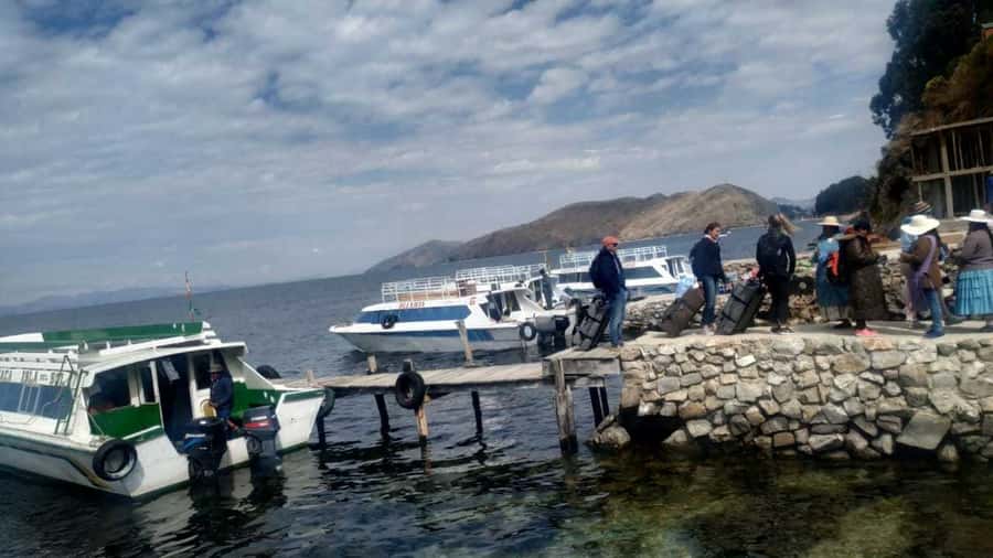 Titicaca Lake: Highlights Tour from La Paz by Bus - From La Paz to Copacabana by bus