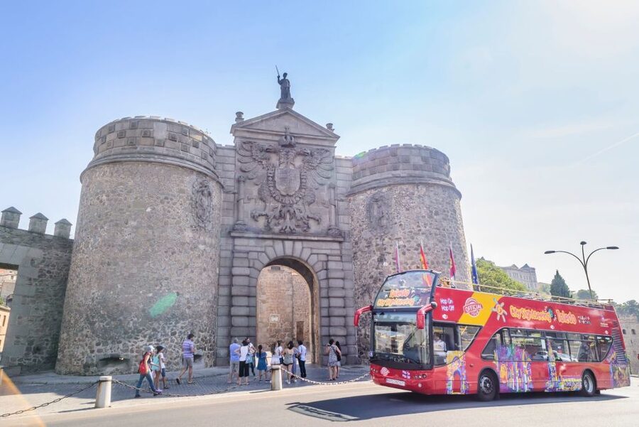 Toledo: City Sightseeing Hop-On Hop-Off Bus Tour & Extras - Stop 7: San Martin Bridge and the Jewish Quarter