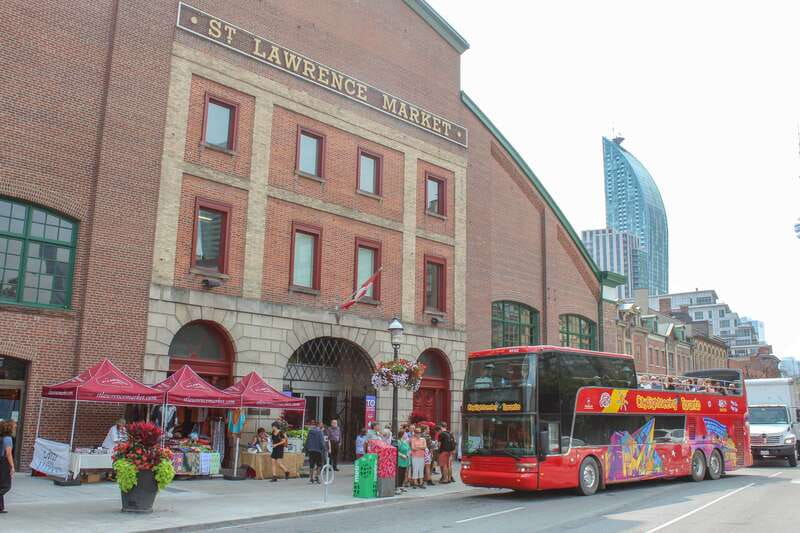 Toronto: City Sightseeing Hop-On Hop-Off Bus Tour - Stop 6: Spadina and Bloor connects several neighborhoods