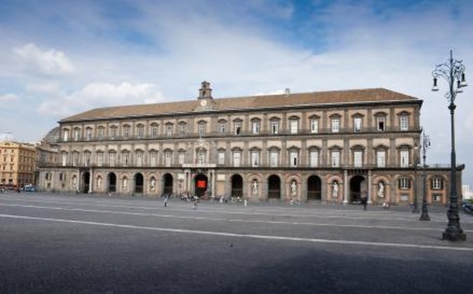 Tramvia Napoli: Easy Drop-On Drop-Off Tour to Explore Naples - Key points to know before you go