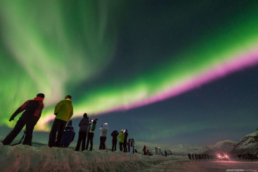 Tromso: Northern Lights Photography Tour by Bus (or miniBus) - Why this Northern Lights chase works