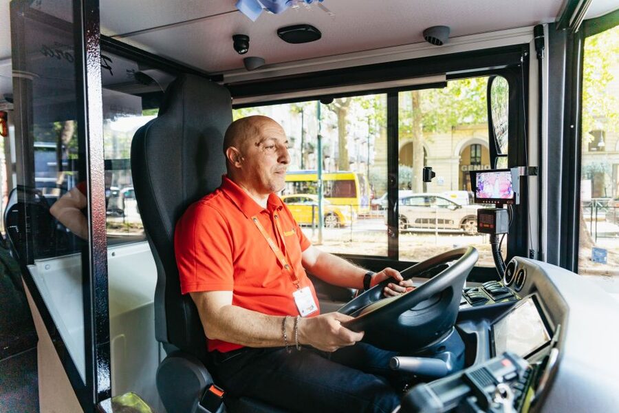 Turin: Hop-on Hop-off Bus Tour with 24 or 48-Hour Ticket - Why this bus works well in Turin