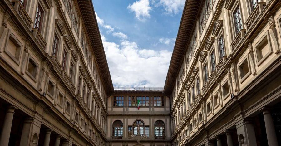 Uffizi Gallery & Hop-on Hop-off Bus Tour - Why the Uffizi makes this combination worthwhile
