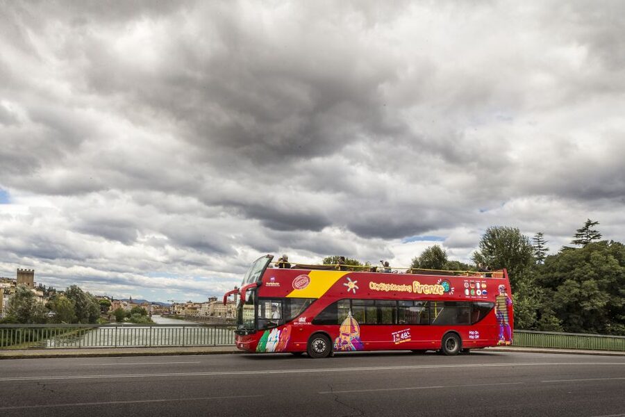 Uffizi Gallery & Hop-on Hop-off Bus Tour - What the two-day format really offers