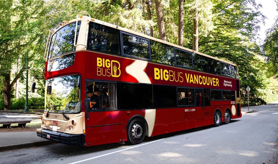 Vancouver: Hop-on Hop-off Sightseeing Tour with 10 Stops - Key points to know before you ride