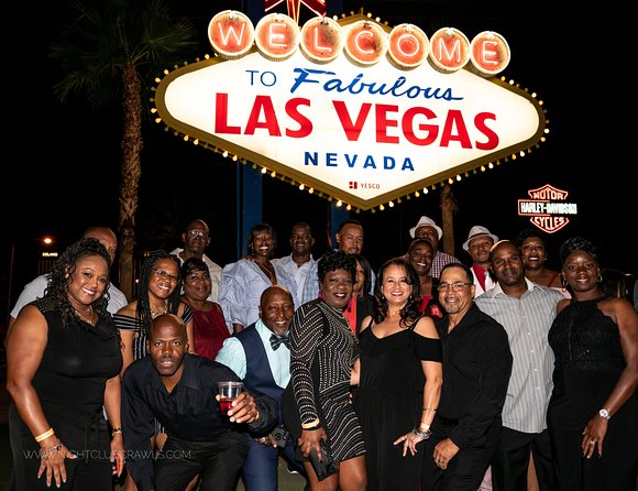 Vegas Nightclub Crawl by Party Bus with Fast Pass Entry - Starting at Palms Casino Resort