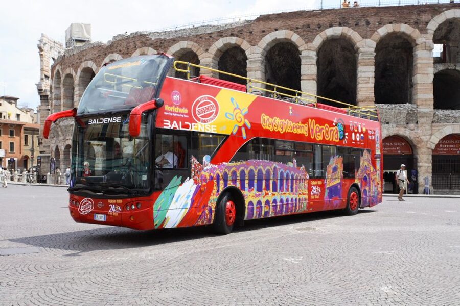 Verona: Hop-on Hop-off Tour 24 or 48-Hour Ticket - When the 48-hour ticket earns its price