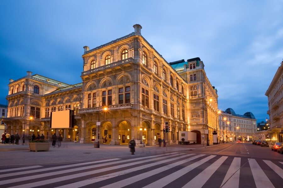 Vienna: Big Bus Hop-On, Hop-Off Tour by Open-Top Bus - Weather, seating, and traffic tips