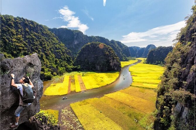 Vietnam Day Trips All-Inclusive, Bus, Guide, Meals & Activities - A 45-minute Vietnamese coffee and tea lesson