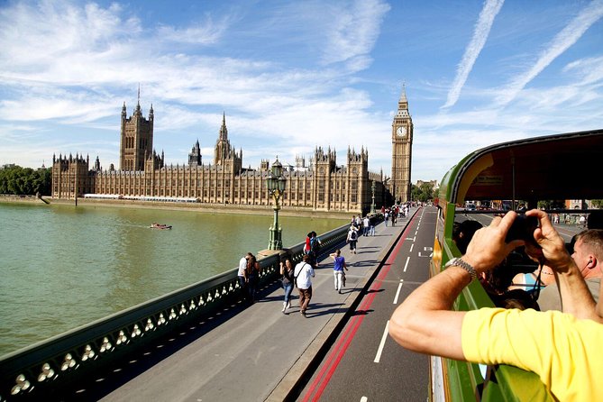 Vintage London Bus Tour Including Cruise with London Eye Option - Buckingham Palace and the Changing of the Guard