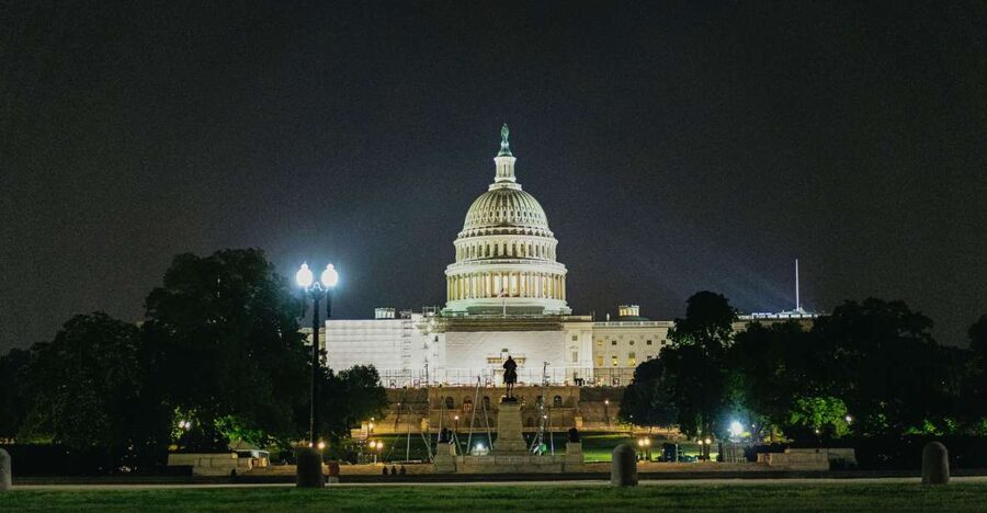 Washington DC: National Mall Night Bus Tour - Key things to know before booking