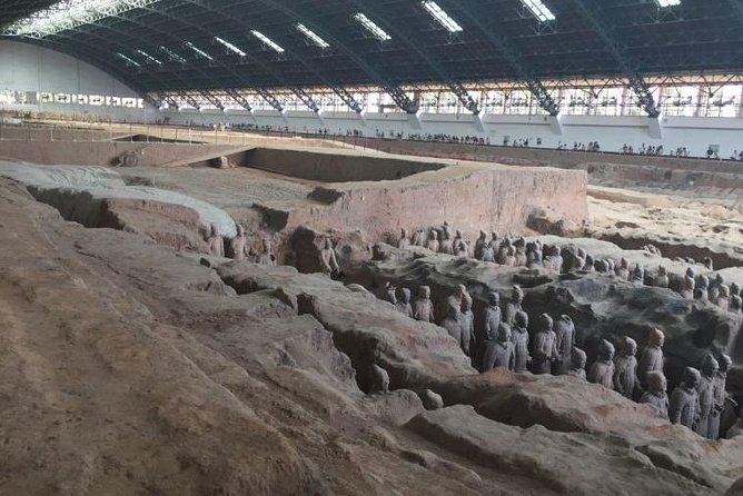 Xi'an 1-Day Coach Tour of Terracotta Army - Lunch, tea, and added sights can vary