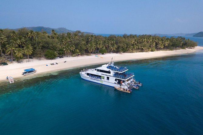 Yasawa Hop-On Hop-Off Pass - Riding the Yasawa Flyer north