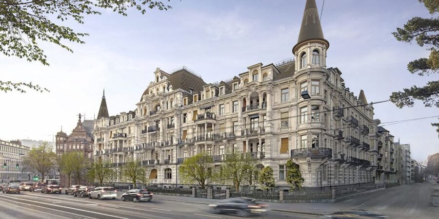 Zurich: Open Top Bus Sightseeing Tour with Optional Cruise - Swiss National Museum and the city’s northern gateway